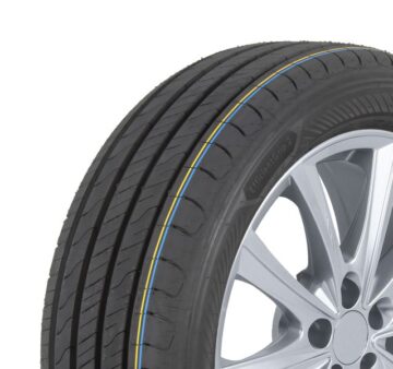 215/60R17 GOODYEAR EfficientGrip 2 SUV