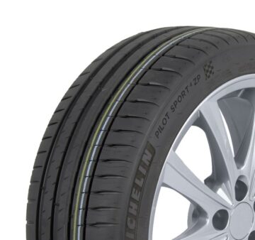 195/45R17 MICHELIN Pilot Sport 4
